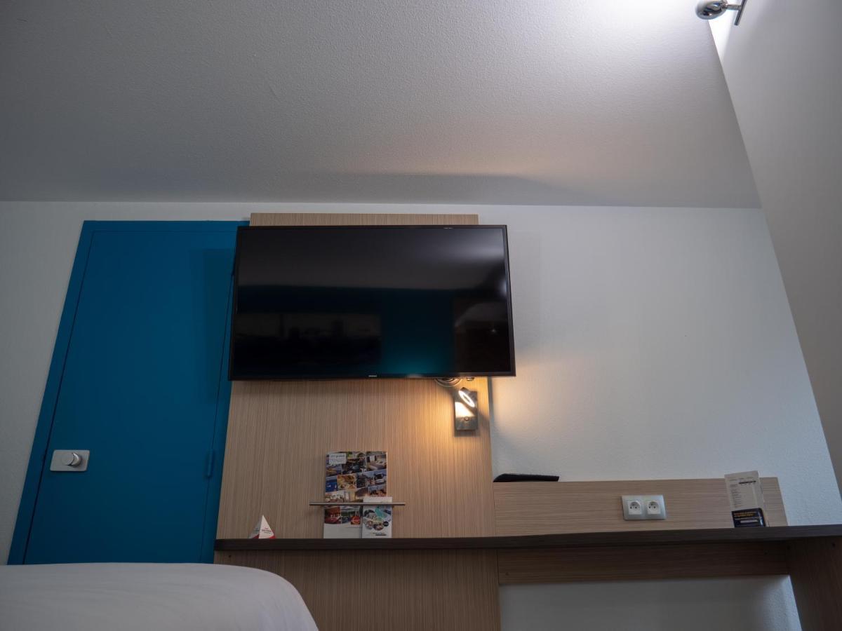 Contact Hotel Restaurant Bleu France - Eragny Cergy Exterior photo